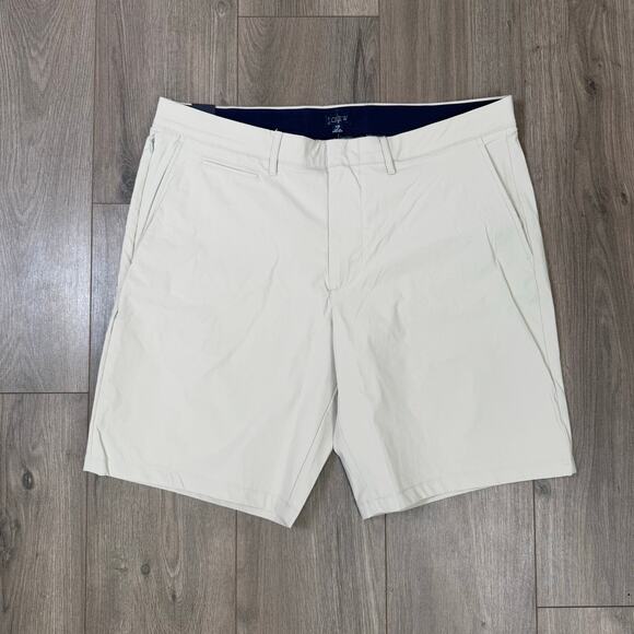 J Crew 9" Tech Preppy Casual Everyday Shorts US Men's 36 New - Picture 2 of 9